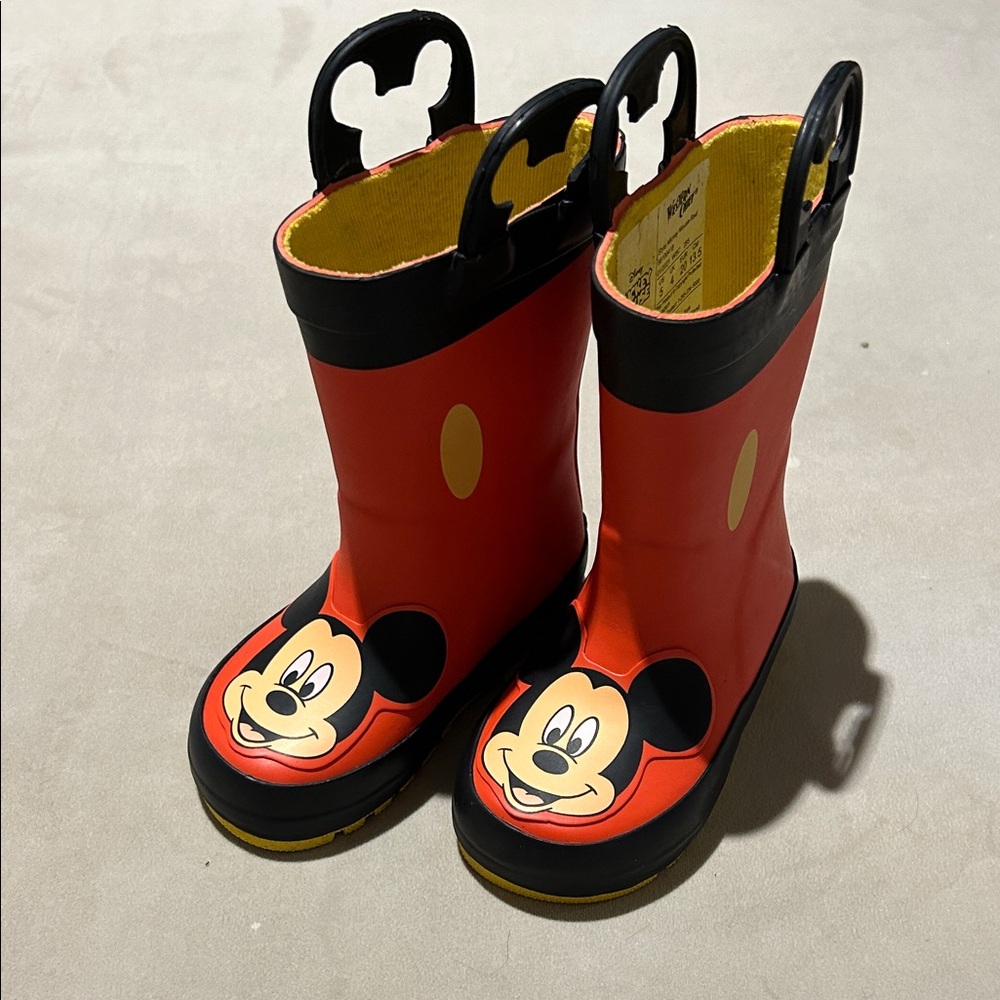 Western Chief Kids Toddler Red/Black Mickey Mouse Rain Boots